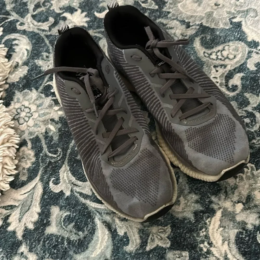 SKECHERS GOODYEAR GO RUN PERFORMANCE‎ HYPER BURST SNEAKERS SIZE 11